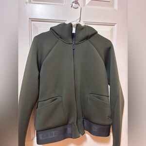 Under Armour Women’s Move Warm-Up Zip Hoodie Jacket – Size M